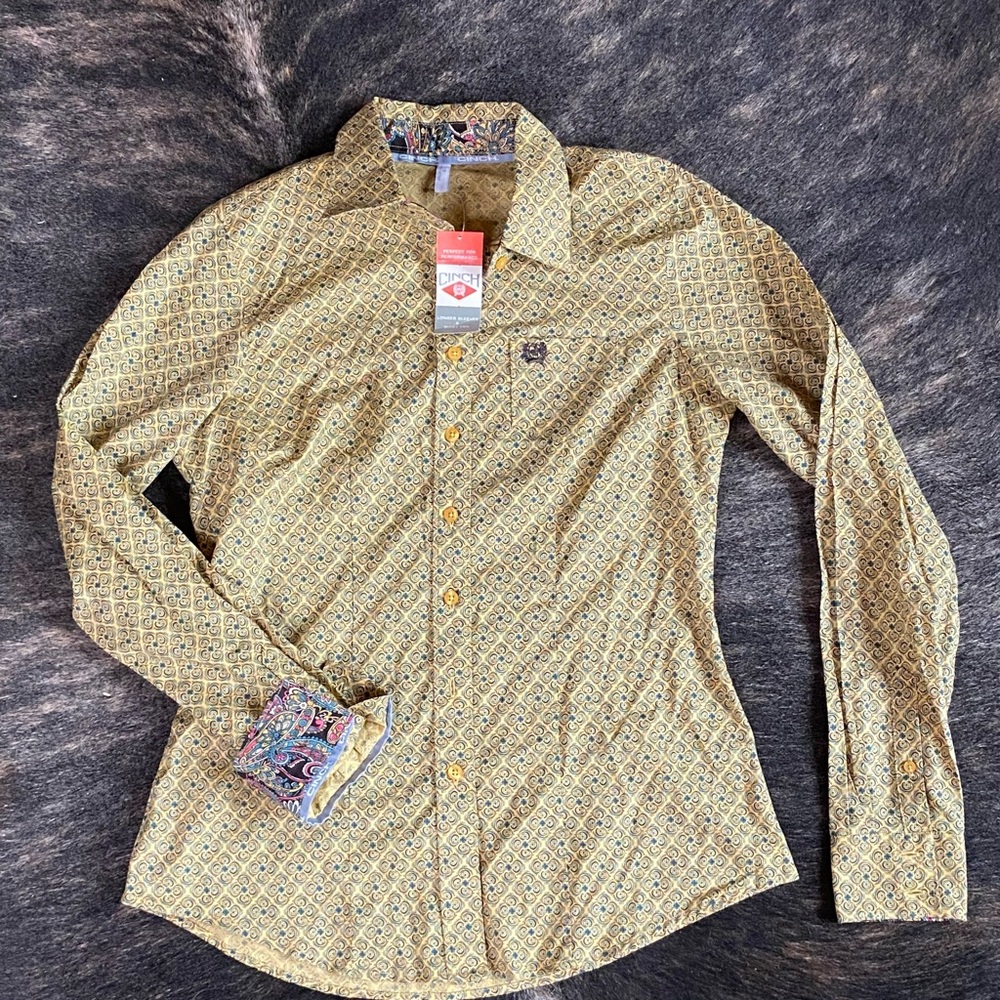 Cinch Women's Geometric Yellow Button Down Shirt
